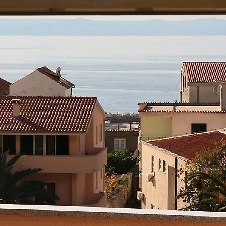 Apartment 6058a Tucepi